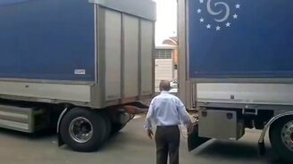 Когда водитель фуры - настоящий шофёр - смотреть видео (1:50)