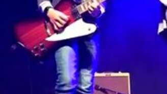 12-летний исполнитель блюза - смотреть видео (5:18)