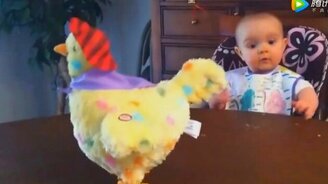 Немного приколов с детьми - смотреть видео (0:47)