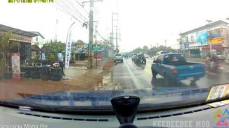 Повезло во время обрыва проводов - смотреть видео (1:05)