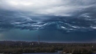 Интересные облака - смотреть видео (1:22)