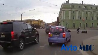 Не очкуй на дороге! - смотреть видео (4:33)