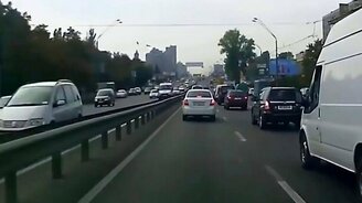 Глупые и поучительные аварии - смотреть видео (4:03)