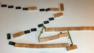 Путешествие шариков под классику - смотреть видео (3:44)