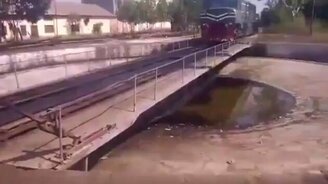 Ручной поворотный круг - смотреть видео (3:40)