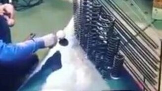 Как записывается музыка для ужастика - смотреть видео (1:00)