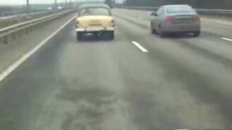 С виду - ретро, в душе - зверь - смотреть видео (0:29)