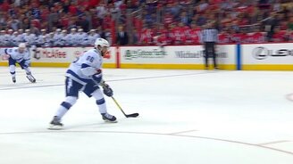 Безотказная тактика в хоккее - смотреть видео (0:57)