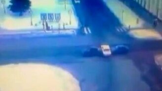 Не заметил трос - смотреть видео (0:24)