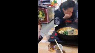 Когда ты ешь, то ешь! - смотреть видео (0:30)