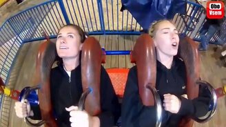 Две девушки на аттракционе - смотреть видео (1:46)