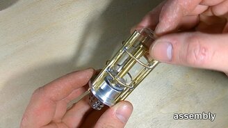 Бензиновая зажигалка из стекла - смотреть видео (7:03)