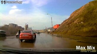 Опасности быстрой езды по воде - смотреть видео (5:34)