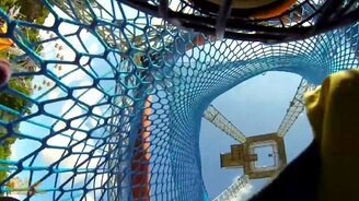 Волнительные и страшные аттракционы - смотреть видео (7:48)