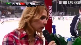 Как ты забросил шайбу? - смотреть видео (0:10)