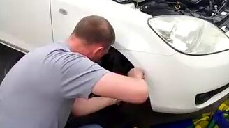 Заводим машину с "автоматом" без стартера - смотреть видео (0:26)