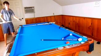 Ловкий подросток-бильярдист - смотреть видео (3:56)