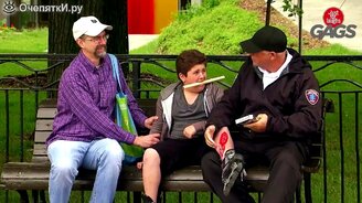 Зашиваем рану степлером - смотреть видео (1:22)