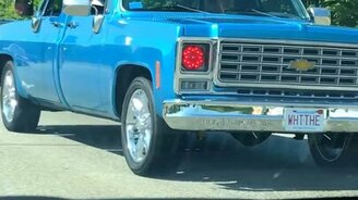 Автомобиль с двумя передками - смотреть видео (0:28)