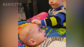 Самые трогательные и весёлые дети - смотреть видео (10:08)