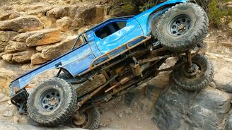 Неожиданные способности багги - смотреть видео (0:33)