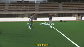 Наказание за промах в футболе - смотреть видео (0:43)