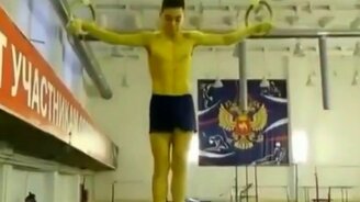 Невероятные тренировки гимнастов - смотреть видео (1:38)