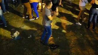 Танцуй так, будто никто не смотрит - смотреть видео (1:00)