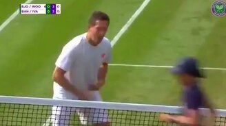 Если бы Неймар был теннисистом - смотреть видео (0:34)