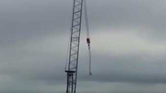 На что способна река - смотреть видео (0:21)