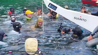 130 метров погружения на одном дыхании - смотреть видео (6:18)