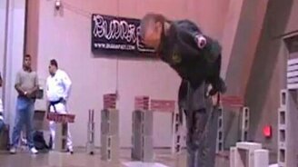 Недостаточно сосредоточился - смотреть видео (0:55)