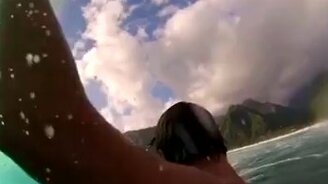 Внутри морской волны - смотреть видео (0:23)