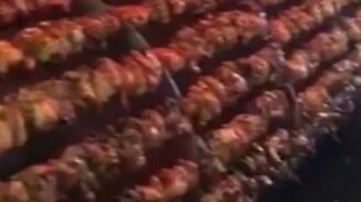 Масштабный шашлык - смотреть видео (0:30)