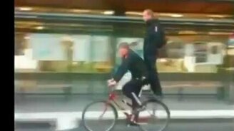 Езда стоя на велосипеде - смотреть видео (0:16)