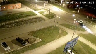 Счастливое ДТП - смотреть видео (0:13)