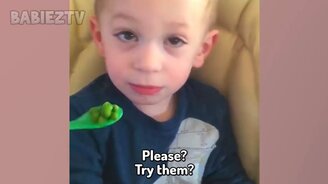 Детские курьёзы с едой - смотреть видео (10:05)