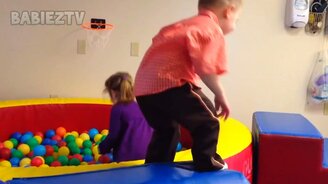 Чудесный детский юмор - смотреть видео (10:17)