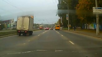 Отказали тормоза - смотреть видео (0:17)