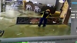 Самые яркие приколы из повседневности - смотреть видео (5:55)