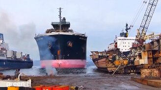 Когда корабль стал слишком стар - смотреть видео (3:28)