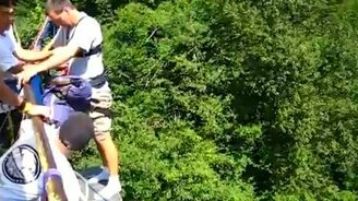 Забыли про верёвку - смотреть видео (1:02)