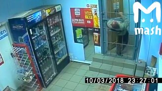 Решётка воровству не помеха! - смотреть видео (0:55)