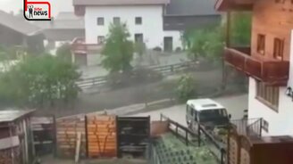 Зрелищная земная стихия - смотреть видео (3:22)