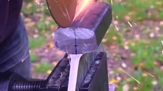 Топор из рельса своими руками - смотреть видео (3:07)