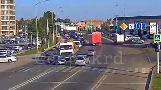 Умный? Тогда получай по заслугам! - смотреть видео (0:20)