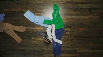 Мультик из одежды - смотреть видео (0:14)