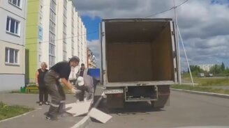 Приколы с грузчиками - смотреть видео (8:59)