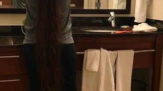 Как убрать невероятно длинные волосы - смотреть видео (2:38)