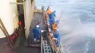 Творческий подход к рыбалке - смотреть видео (10:08)